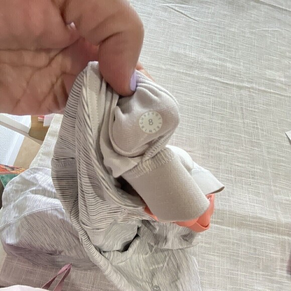 Lululemon Stash n Run Tank Top‎ Wee are From Space size 8 Strappy Back Running - Picture 8 of 8